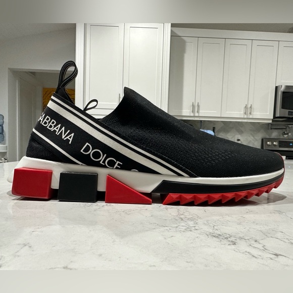 Authentic Dolce & Gabbana Sorrento sneakers. Only used once, like brand new. - Picture 2 of 10